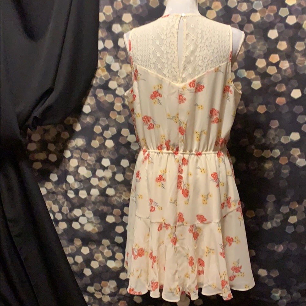 MAURICES LARGE SLEEVELESS LACE & FLORAL DRESS 👗 - Picture 5 of 8